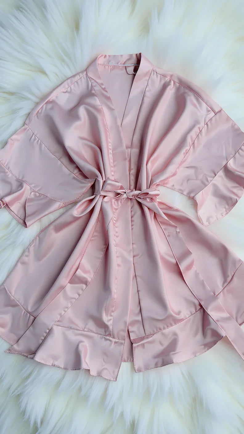 Kimono en satin à volants élégant - Justyol