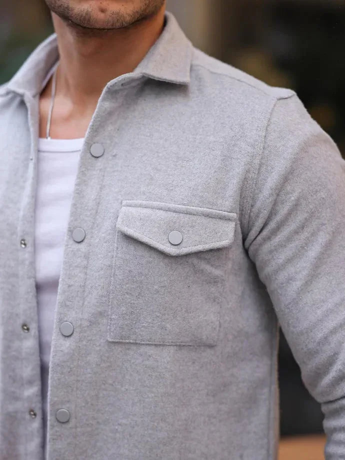 Chemise en Cachemire à Poches à Rabat - Justyol