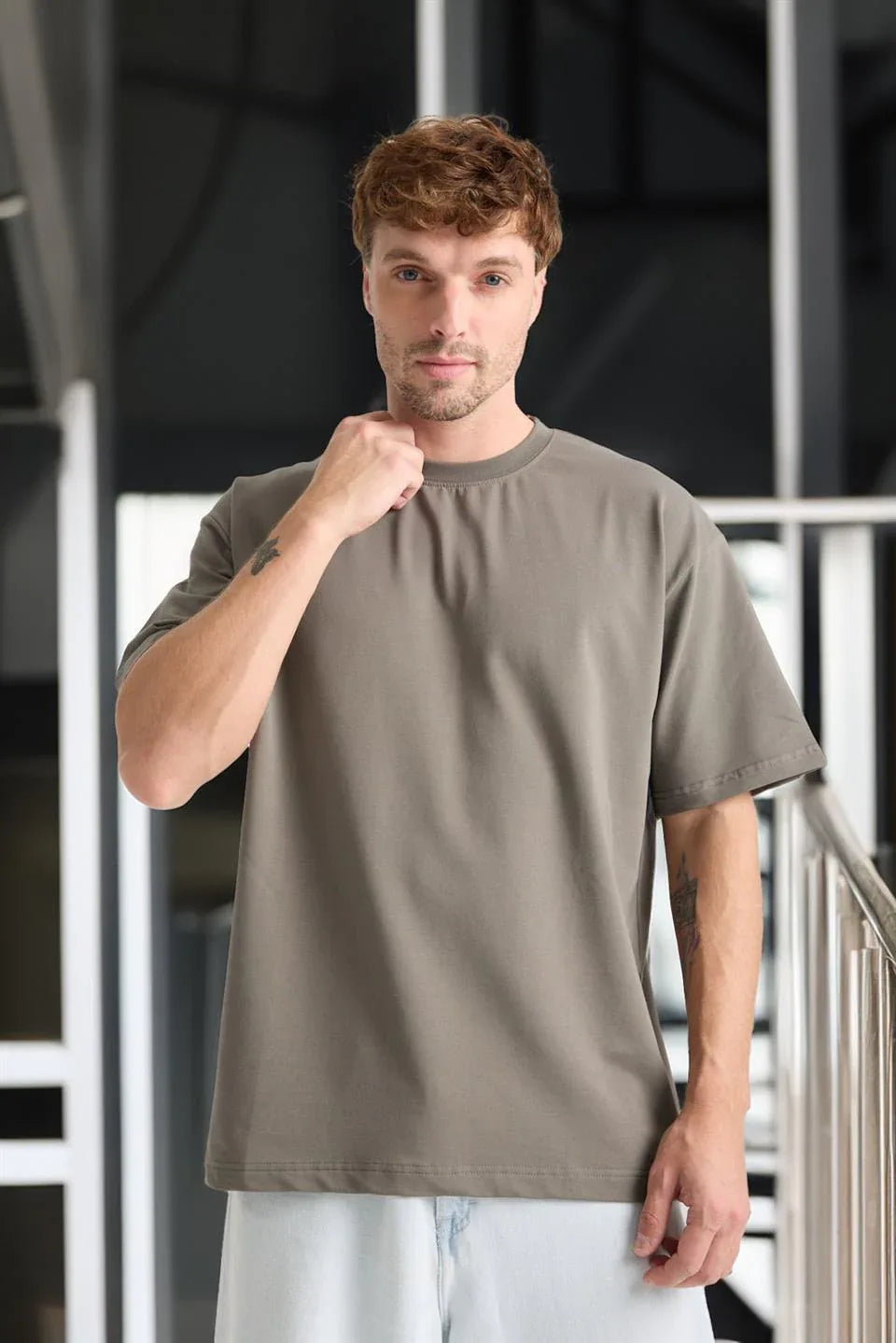 T-shirt homme oversize en coton col rond basique - Justyol