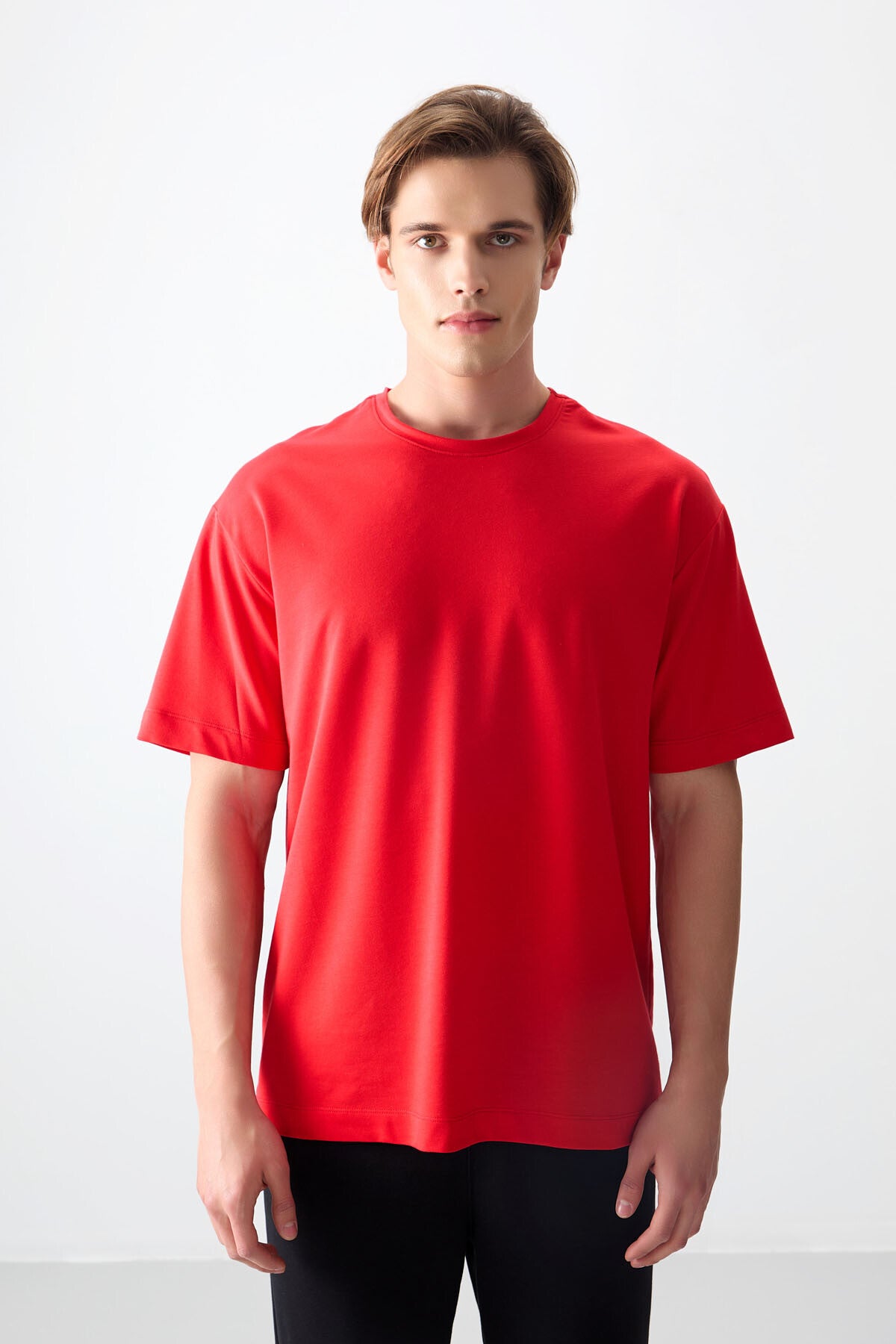pamuklu kalin yumuşak dokulu oversize fit basic erkek t-shirt - 88377 - Justyol