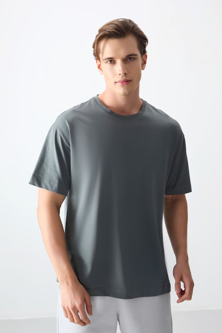 T-shirt Homme Basique Oversize en Coton Doux