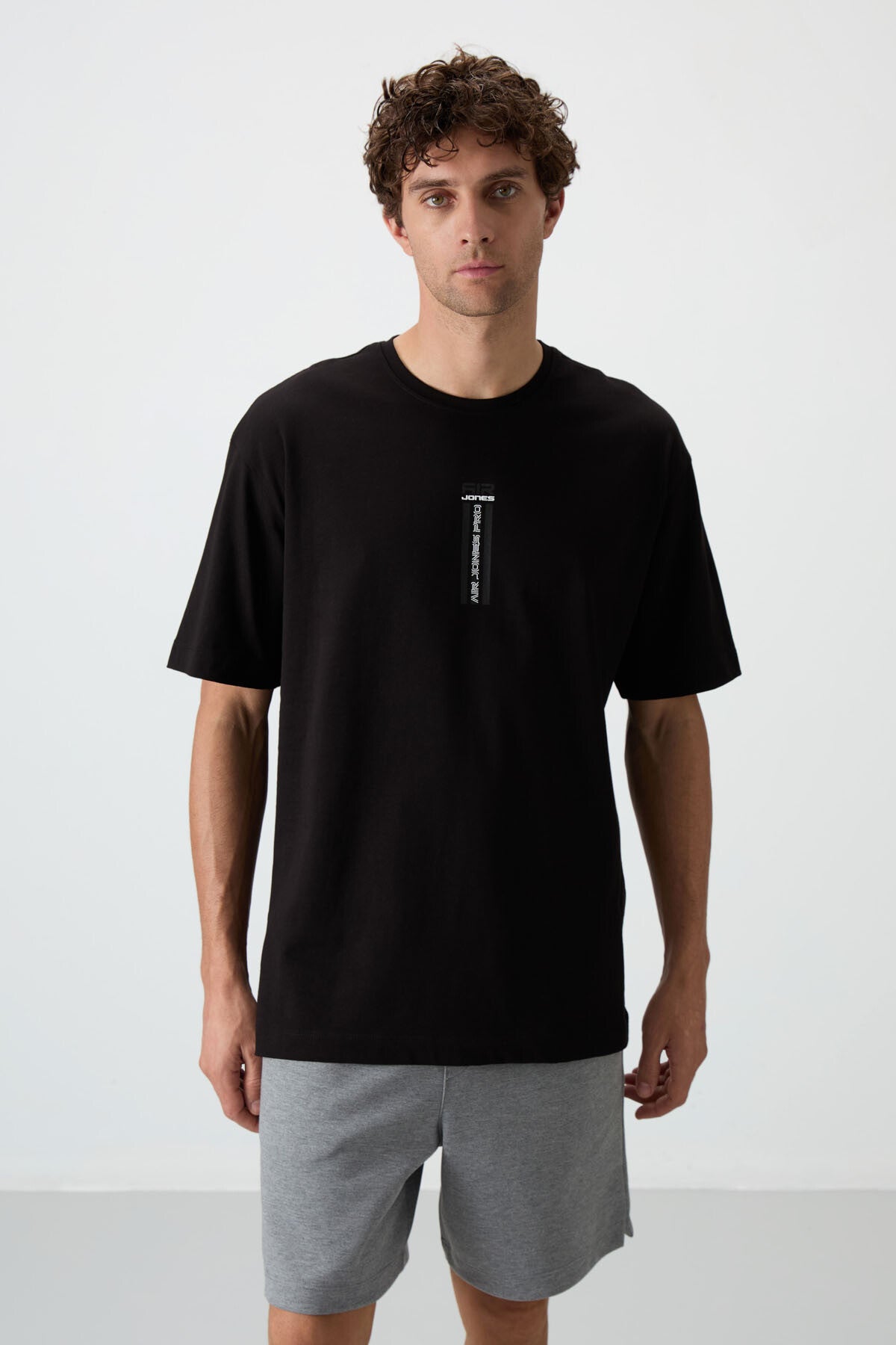%100 pamuk kalin yumuşak dokulu oversize fit baskili erkek t-shirt - 88360 - Justyol