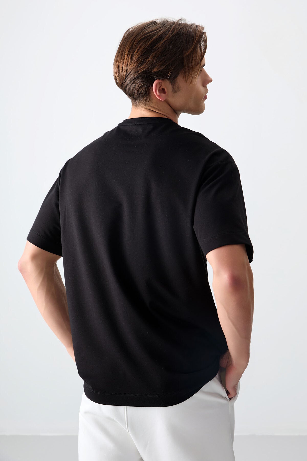 pamuklu kalin yumuşak dokulu oversize fit basic erkek t-shirt - 88377 - Justyol