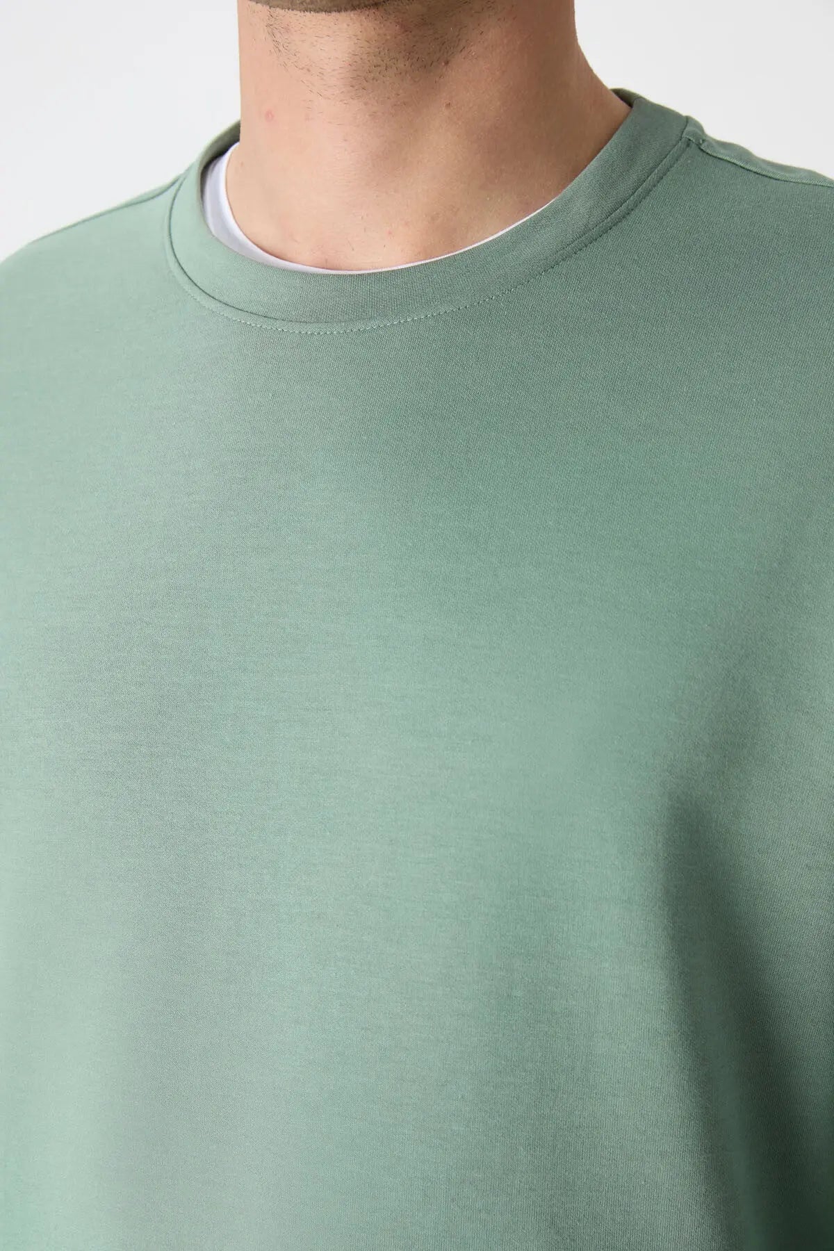 basic o yaka rahat form erkek sweatshirt - 88053 - Justyol