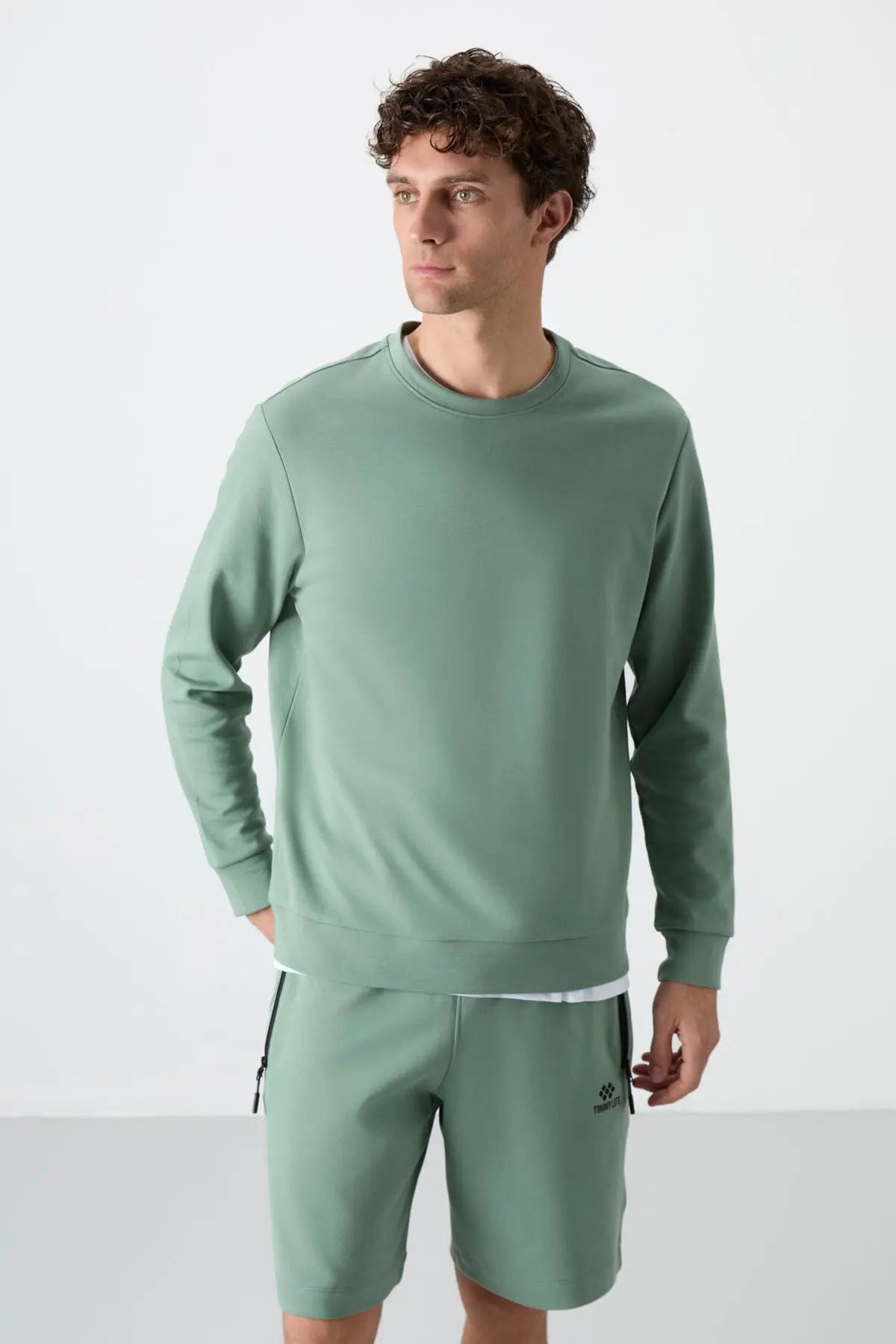 basic o yaka rahat form erkek sweatshirt - 88053 - Justyol