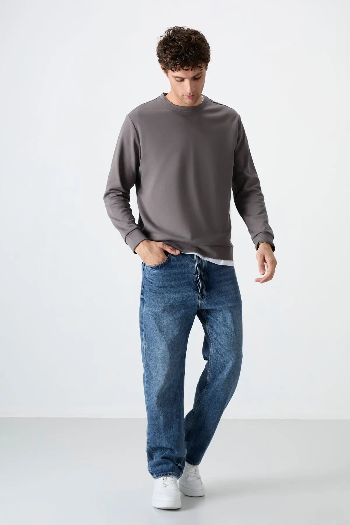basic o yaka rahat form erkek sweatshirt - 88053 - Justyol