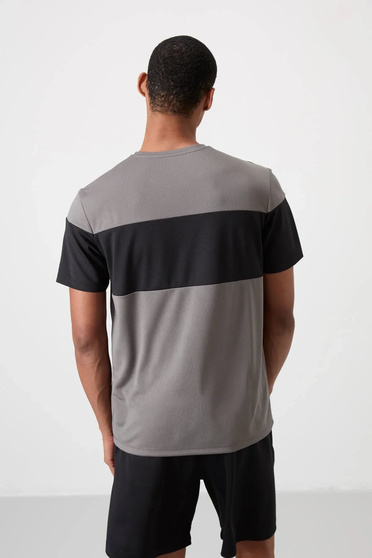 T-shirt homme performance respirant en polyester stretch - 88396 - Justyol