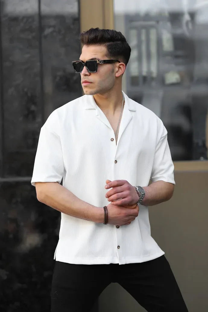 Chemise homme côtelée col bowling manches courtes noire-31769 - Justyol