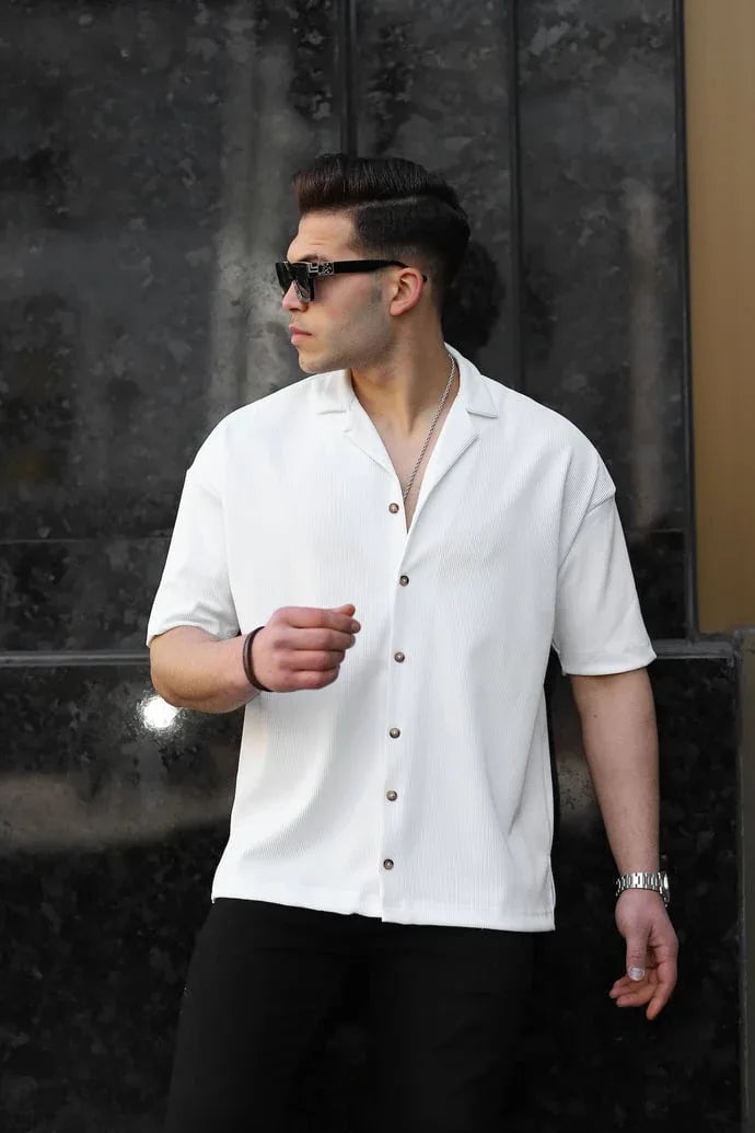 Chemise homme côtelée col bowling manches courtes noire-31769 - Justyol