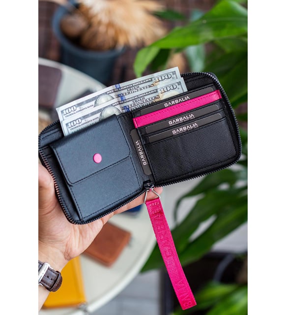 Portefeuille femme zippé fuchsia avec dragonne et porte-monnaie – Nora