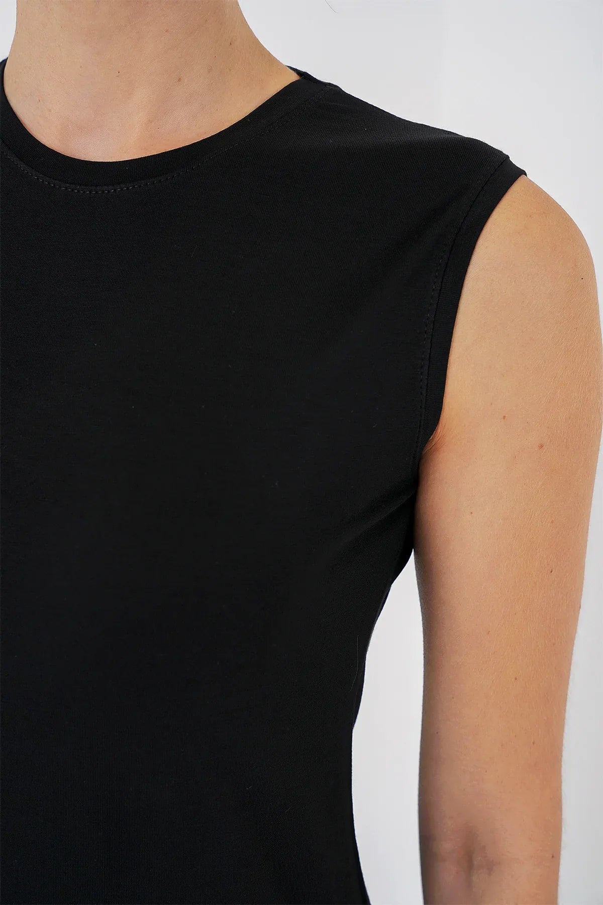 Body femme sans manches en viscose et lycra 4347 - Justyol