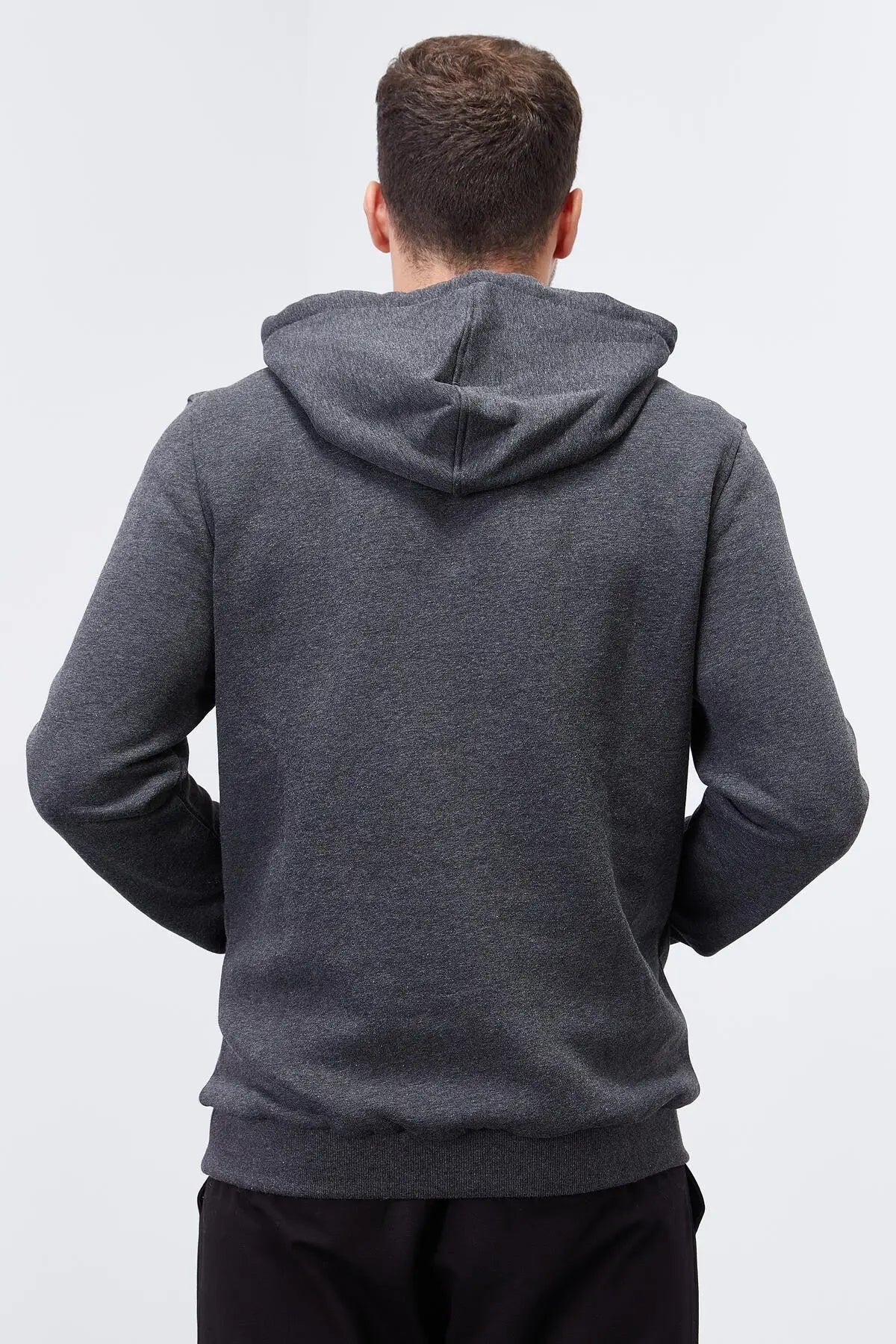 nakişli kanguru cep standart kalip kapüşonlu erkek sweatshirt - 87839 - Justyol