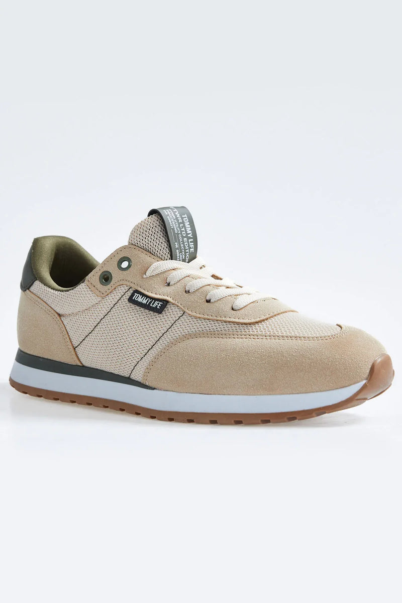 Baskets sport homme en suédine avec détails filet - 89116