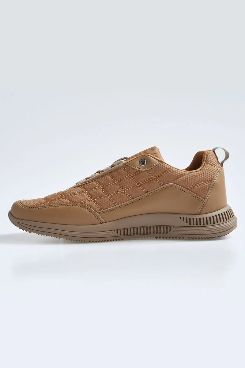 Baskets Sportives à Lacets pour Homme - Détails en Cuir Synthétique, Modèle Matelassé