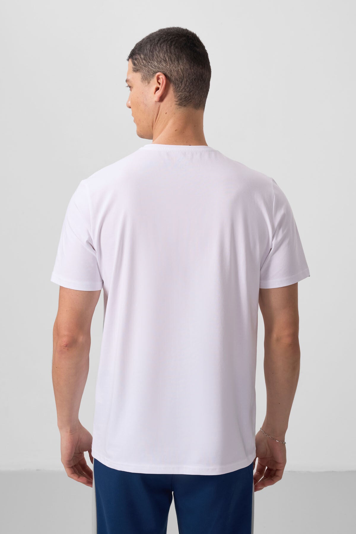 T-shirt homme basic à manches courtes – coupe standard et col rond - 87911