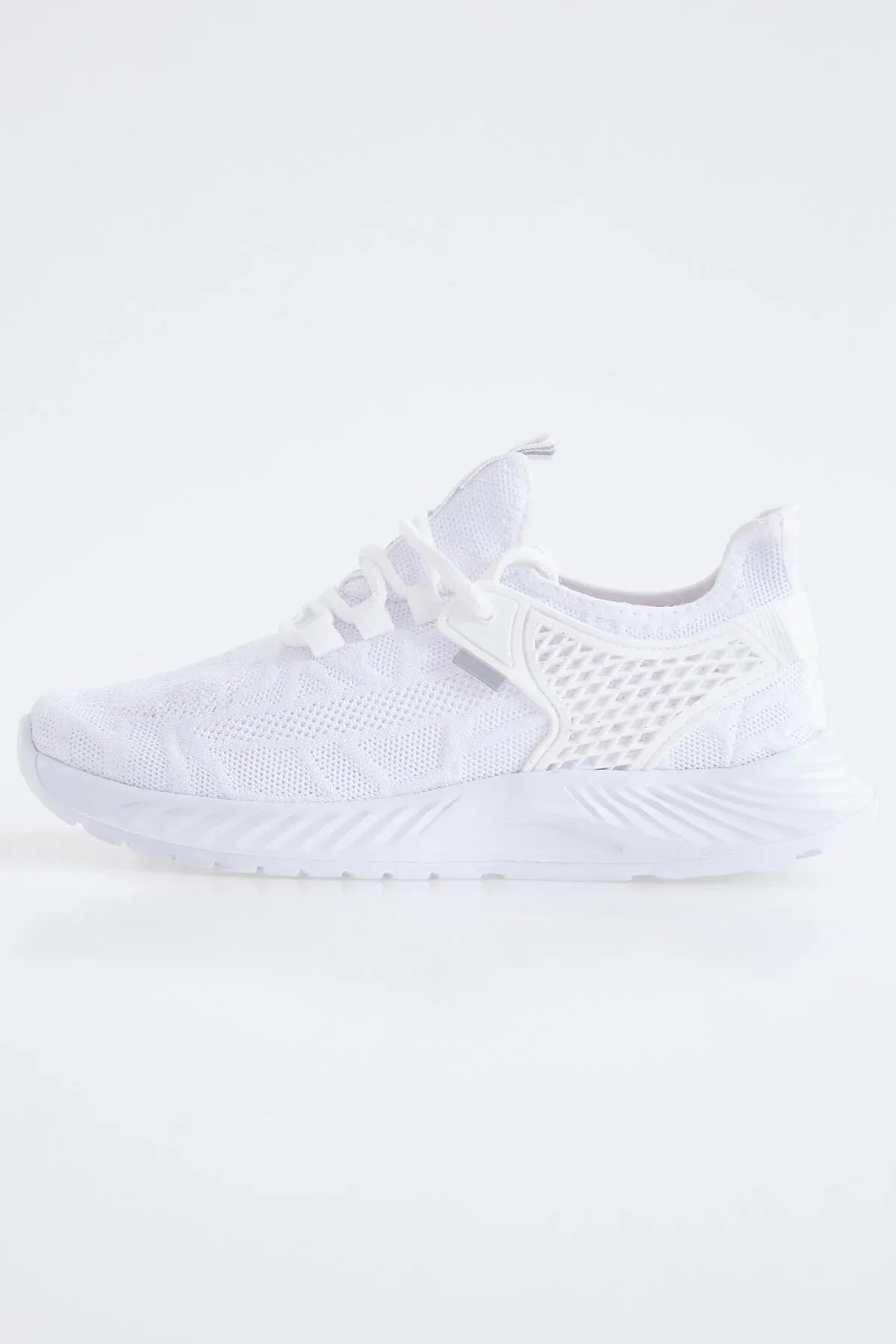 baskets sport homme semelle haute avec lacets et texte - 89100 - Justyol