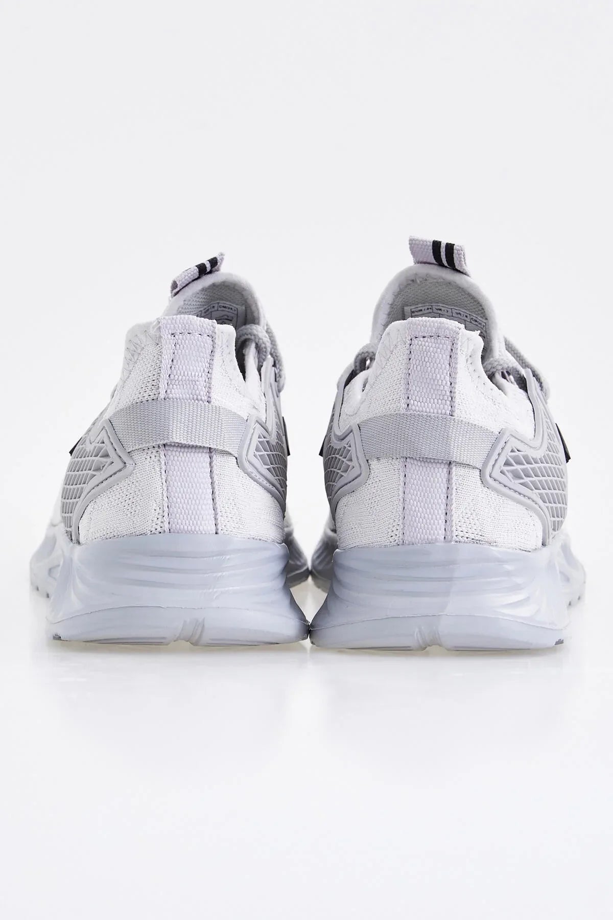 baskets sport homme semelle haute avec lacets et texte - 89100 - Justyol