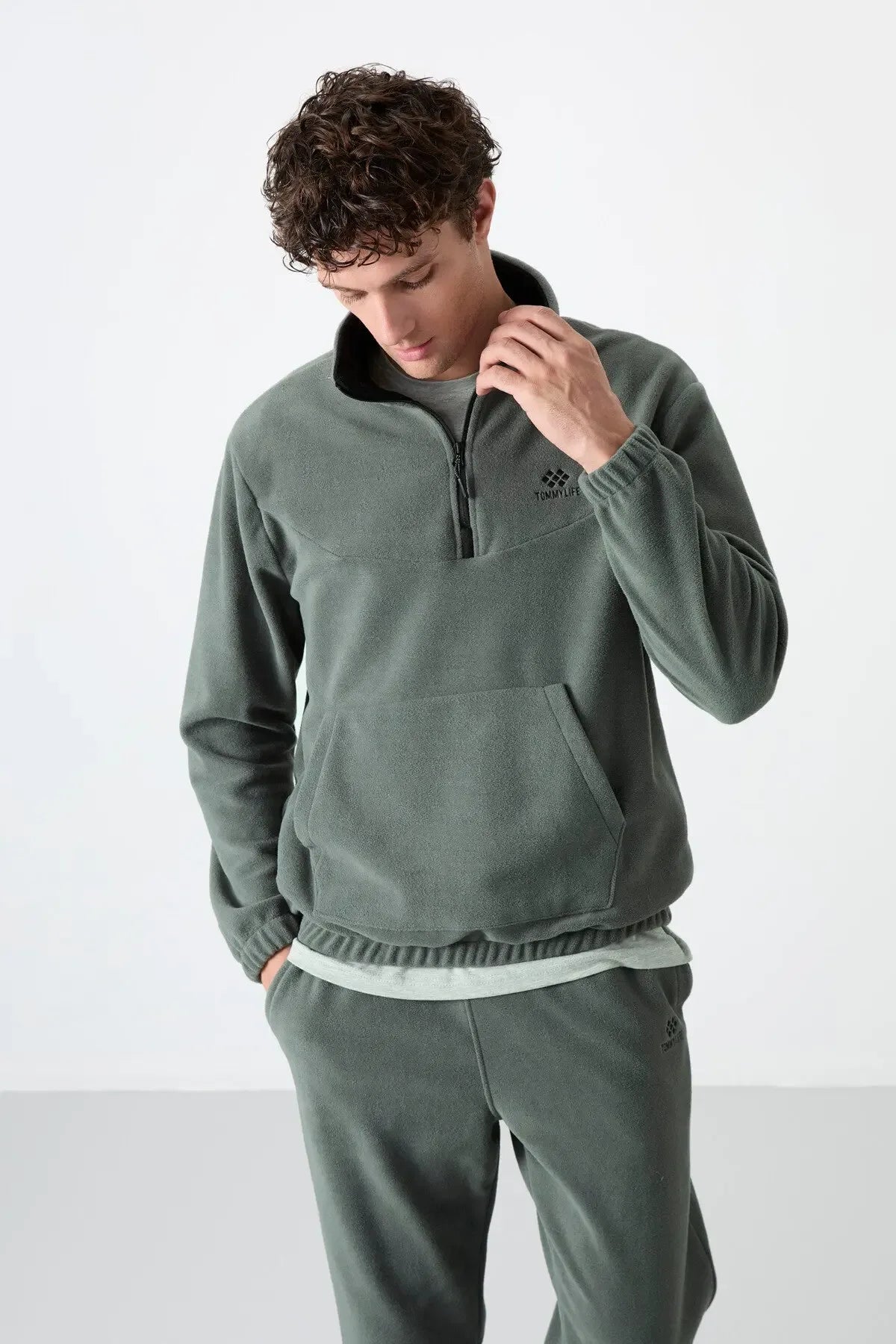 Ensemble de survêtement pour homme en polaire à demi-fermeture éclair, col montant et bas de pantalon élastiqués - 85159 - Justyol