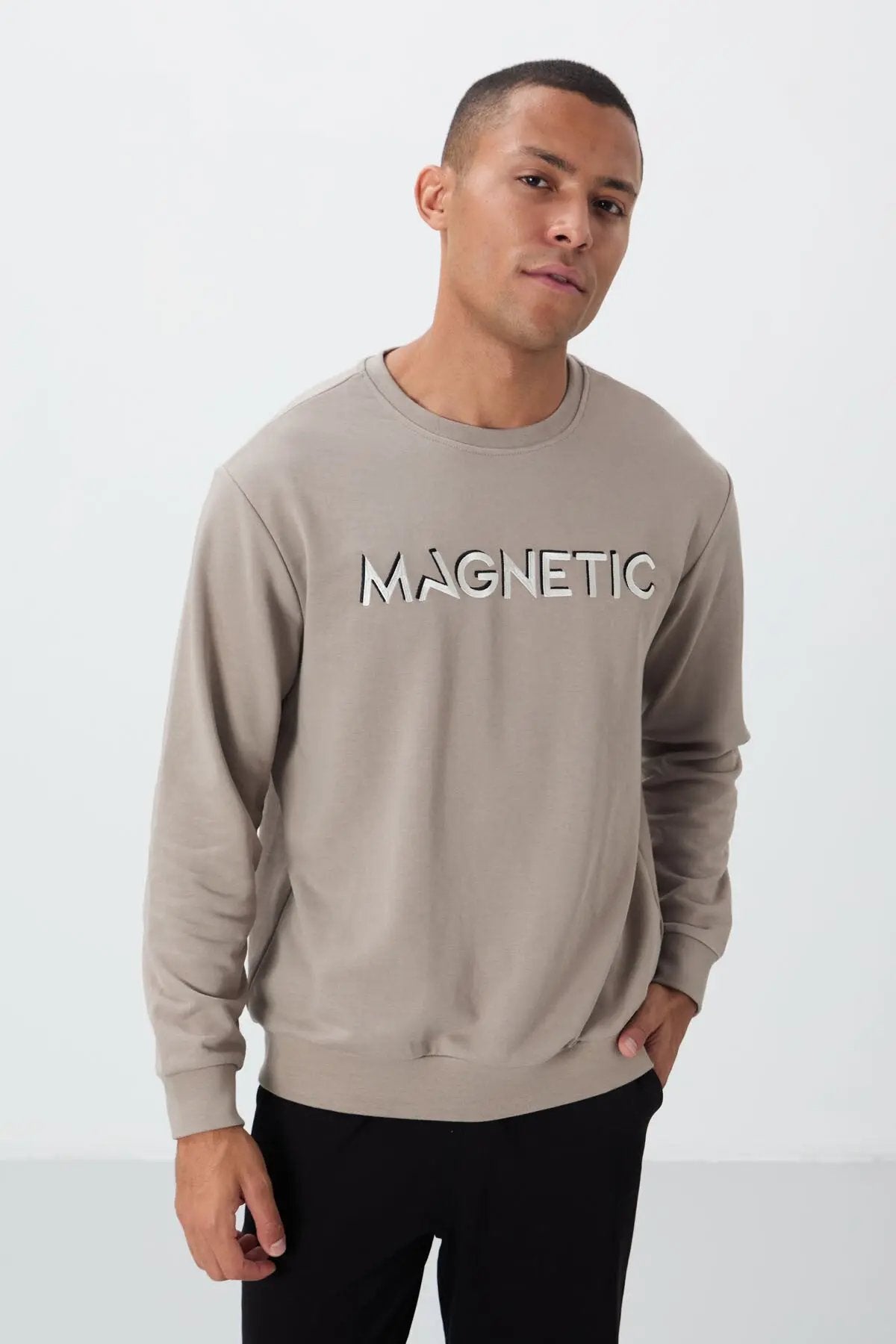 yazi nakişli o yaka rahat form erkek sweatshirt - 88020 - Justyol