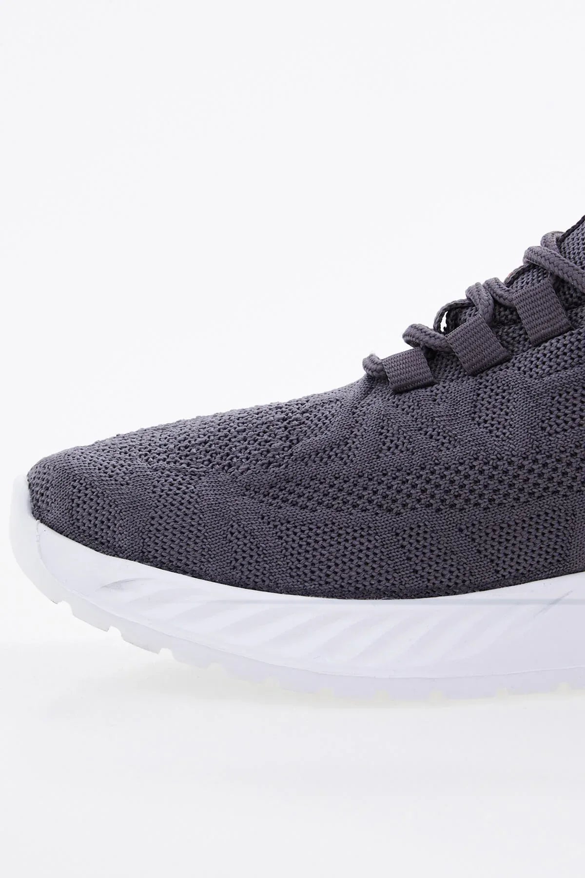 baskets sport homme semelle haute avec lacets et texte - 89100 - Justyol