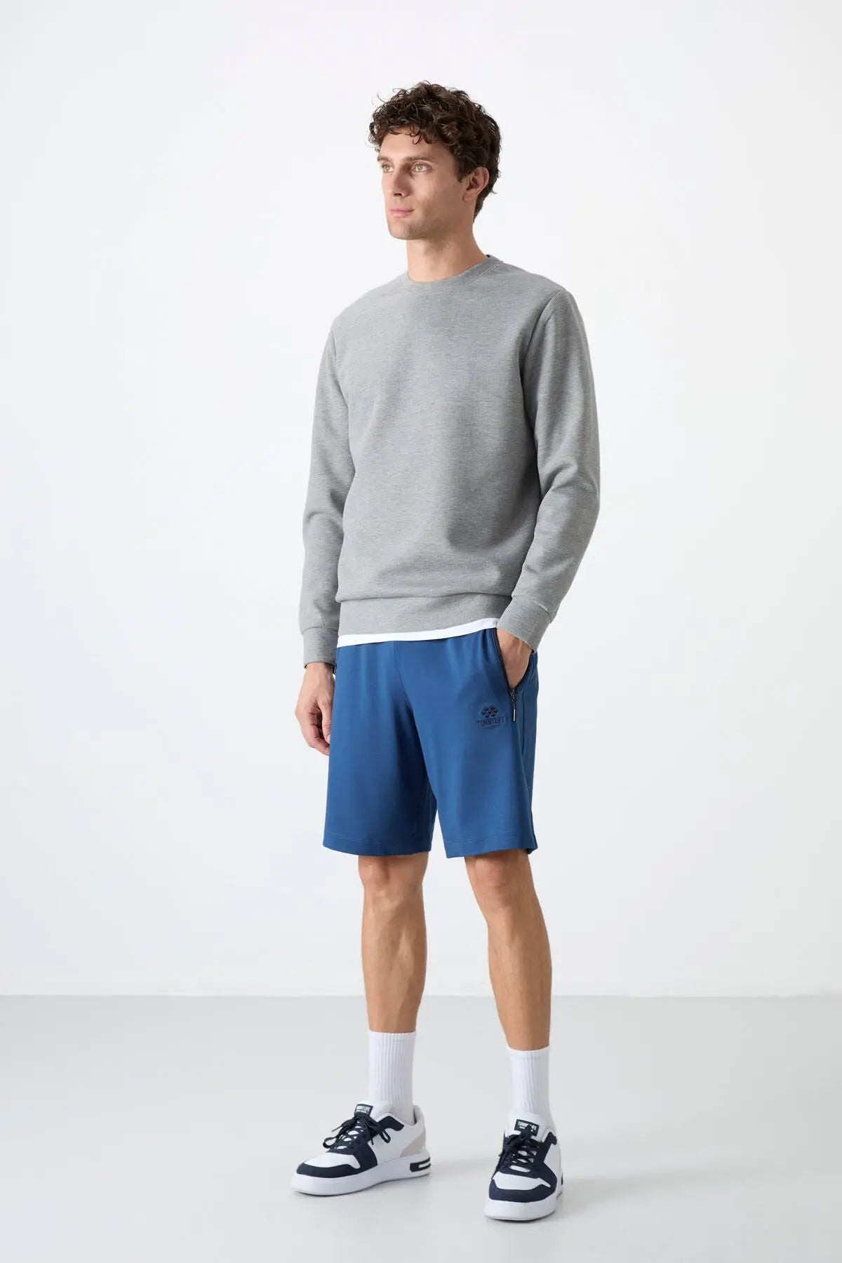 basic o yaka rahat form erkek sweatshirt - 88053 - Justyol