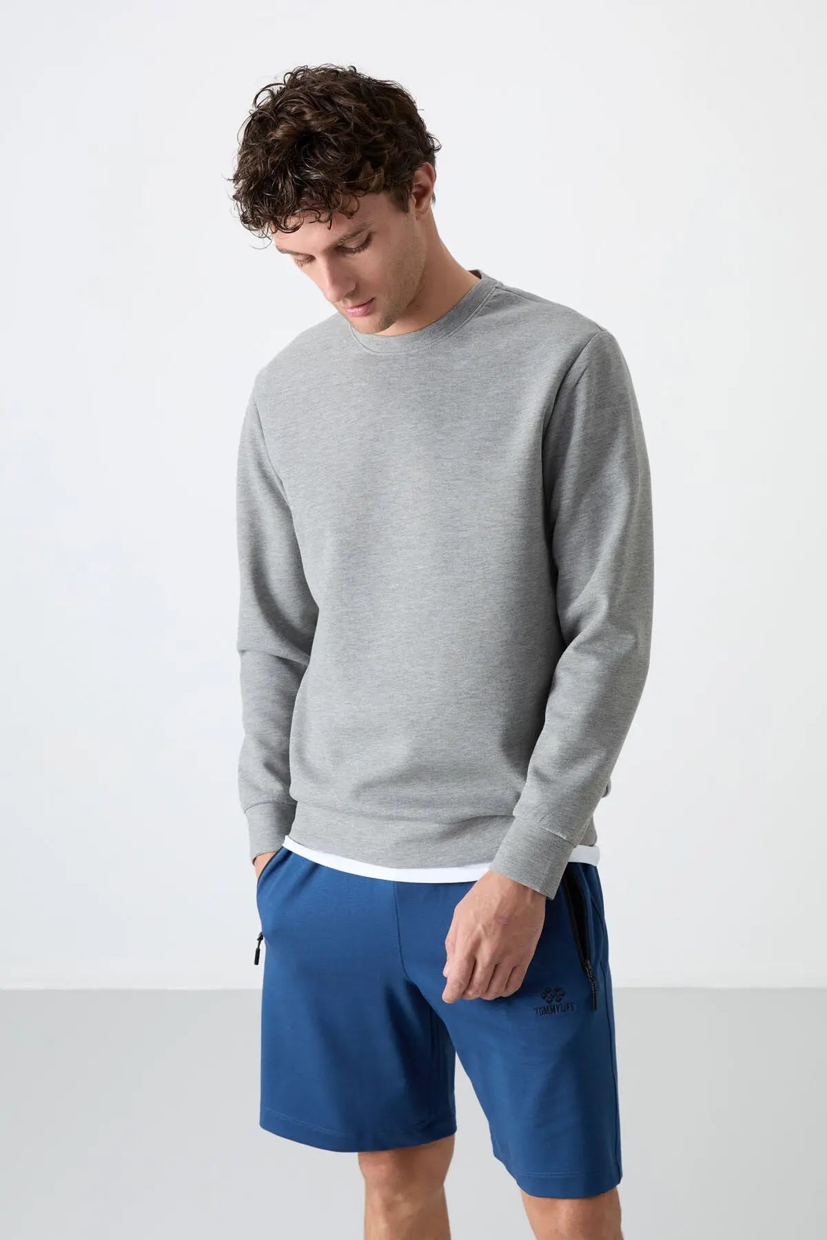basic o yaka rahat form erkek sweatshirt - 88053 - Justyol