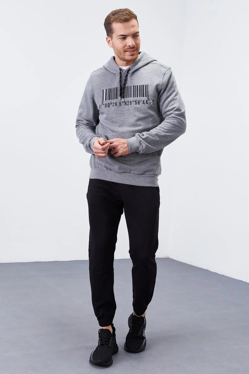 Sweatshirt pour homme à capuche avec poche kangourou et broderie, coupe standard - 87839