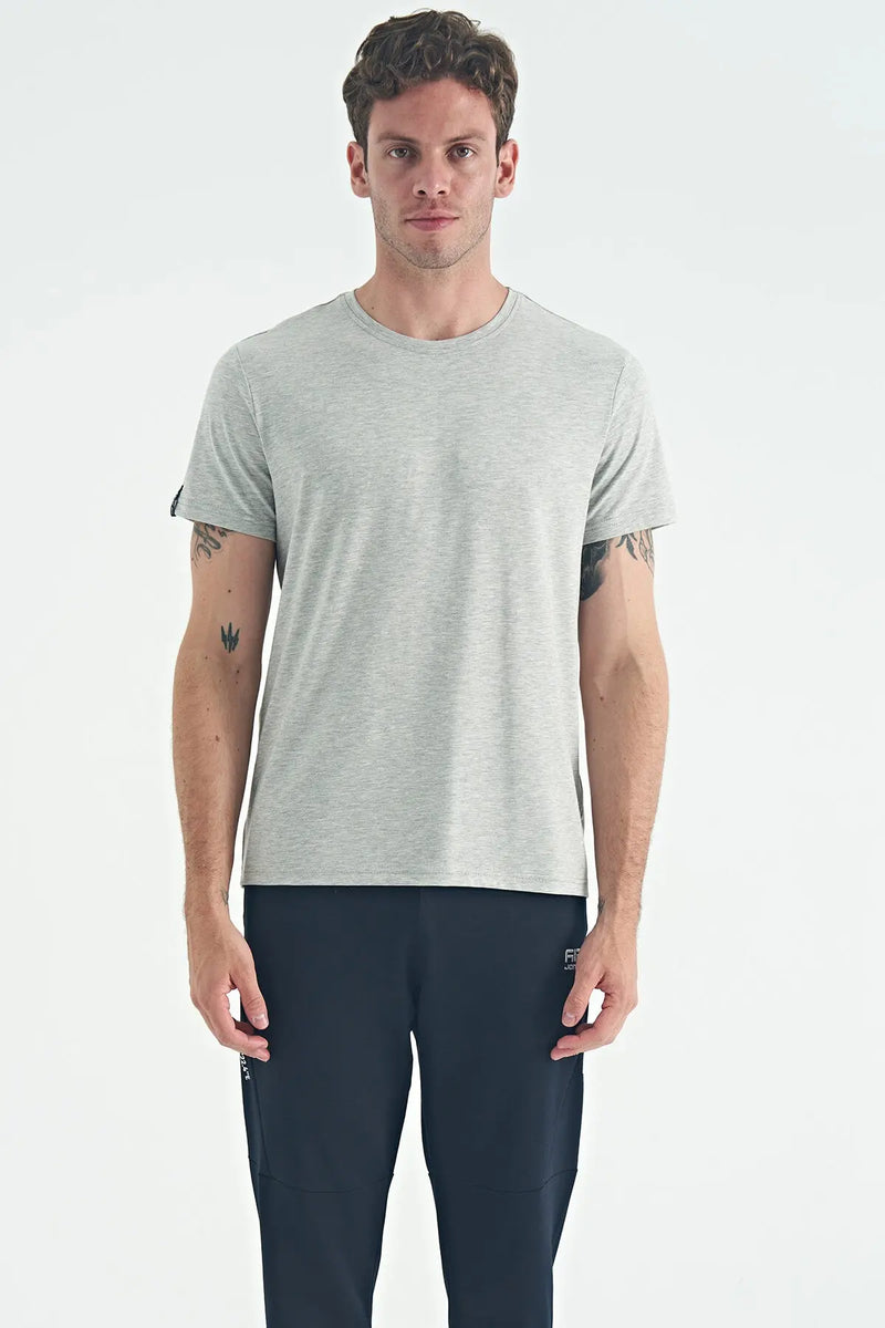 T-shirt pour homme à col rond, coupe standard, modèle basique - 88245