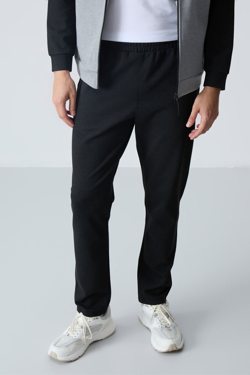 Ensemble de Survêtement Homme à Col Montant et Fermeture Zippée – Coupe Confort pour Sport et Quotidien