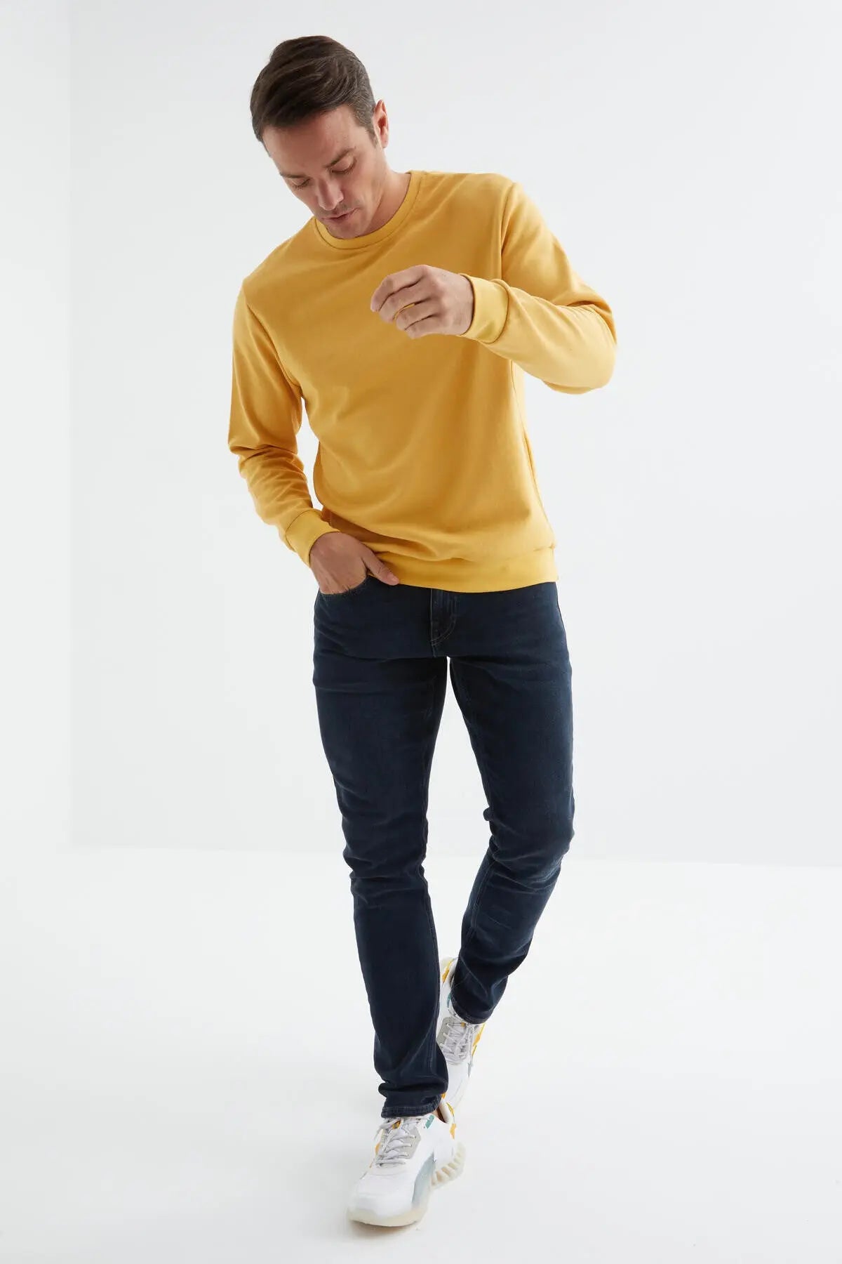 basic o yaka rahat form erkek sweatshirt - 88053 - Justyol