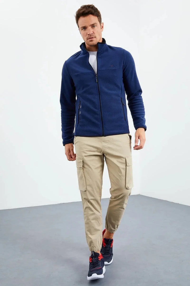 Sweatshirt pour homme en polaire à col montant et fermeture éclair, coupe standard avec broderie - 87992