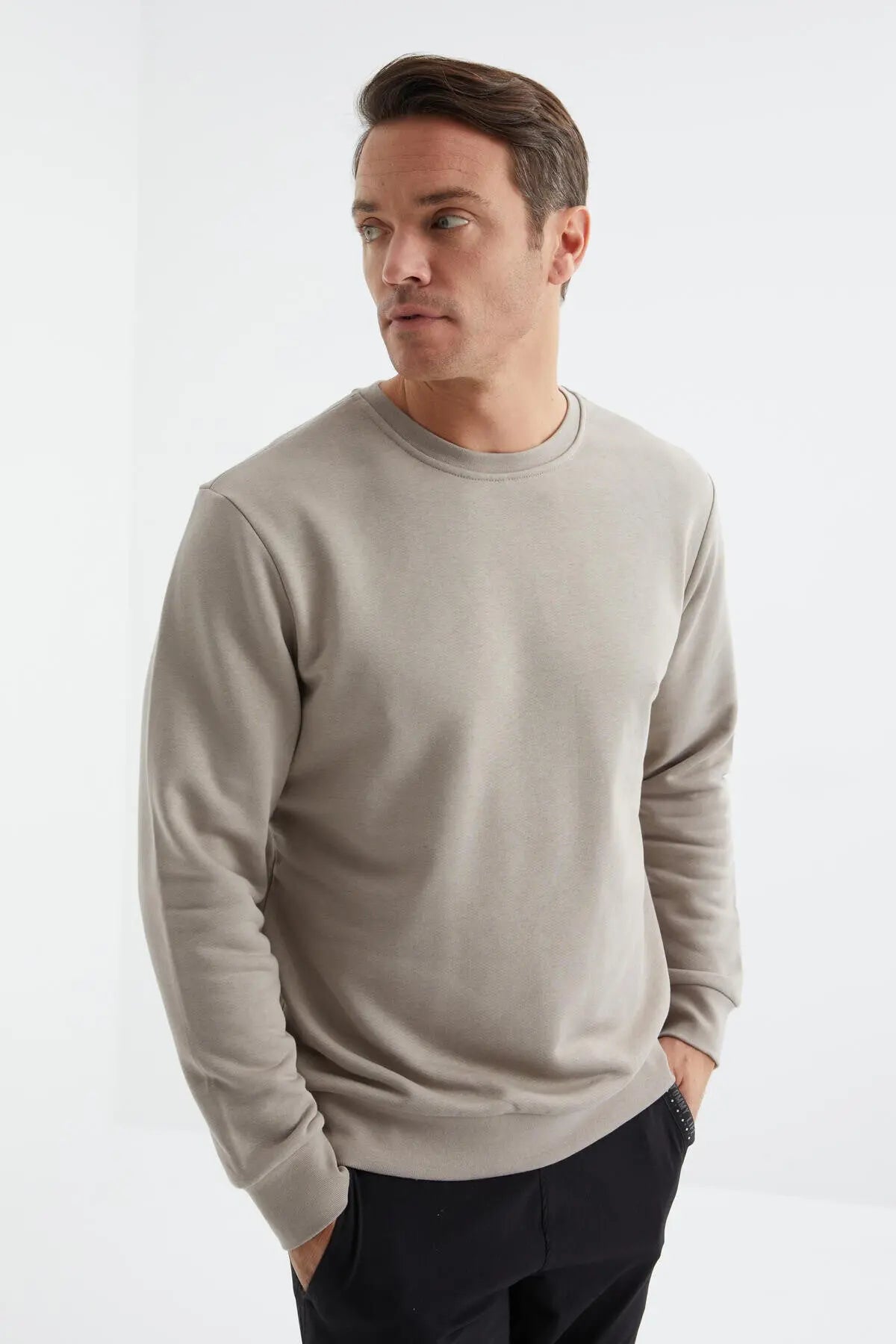basic o yaka rahat form erkek sweatshirt - 88053 - Justyol