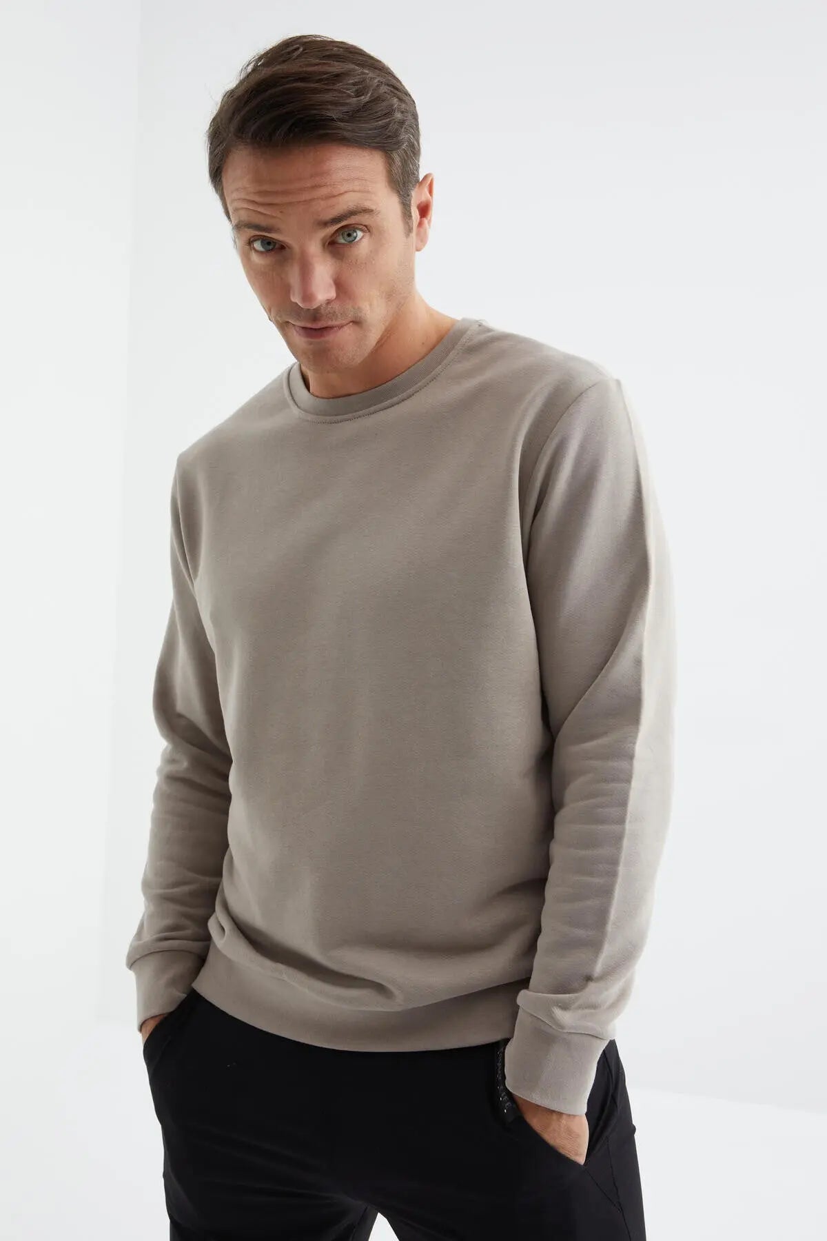 basic o yaka rahat form erkek sweatshirt - 88053 - Justyol