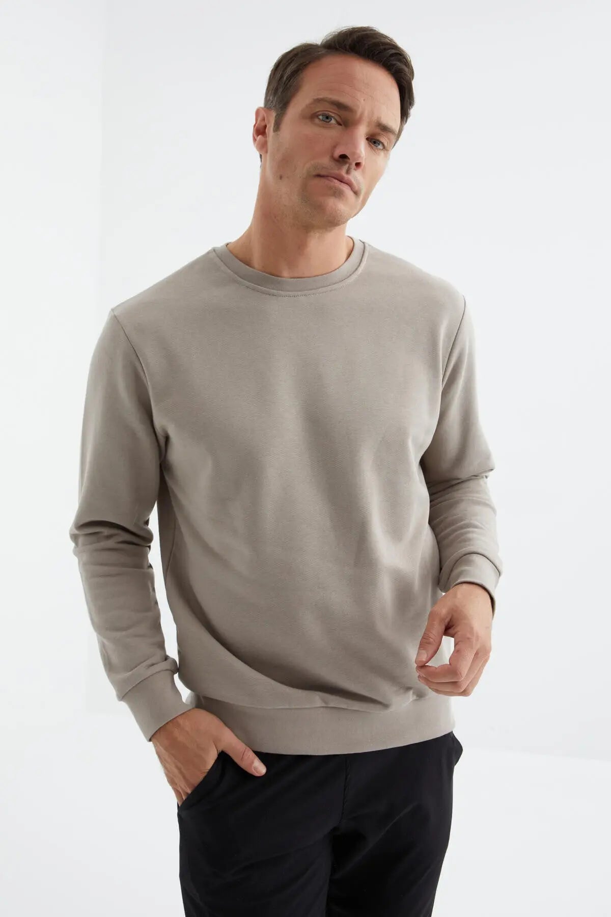 basic o yaka rahat form erkek sweatshirt - 88053 - Justyol