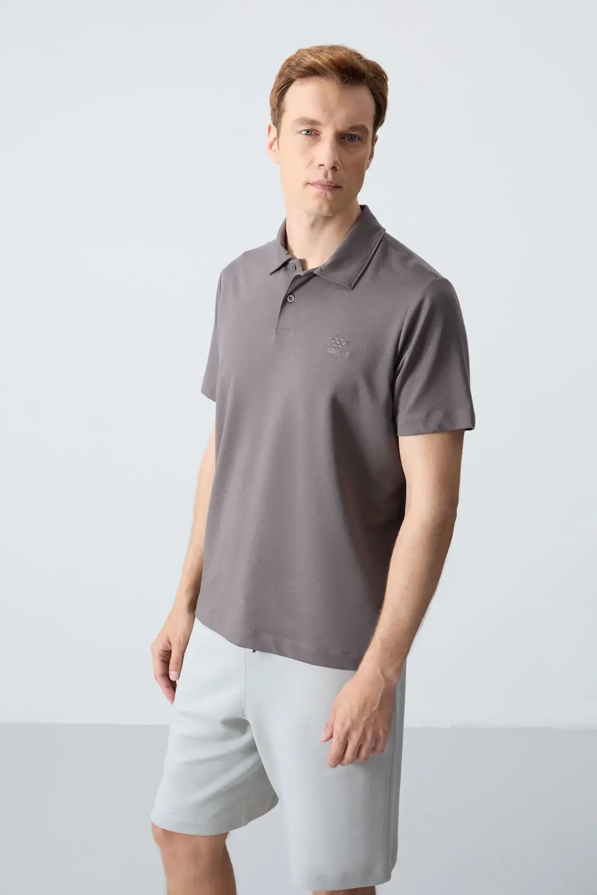 Polo homme en maille avec logo col polo coupe standard- 87748 - Justyol