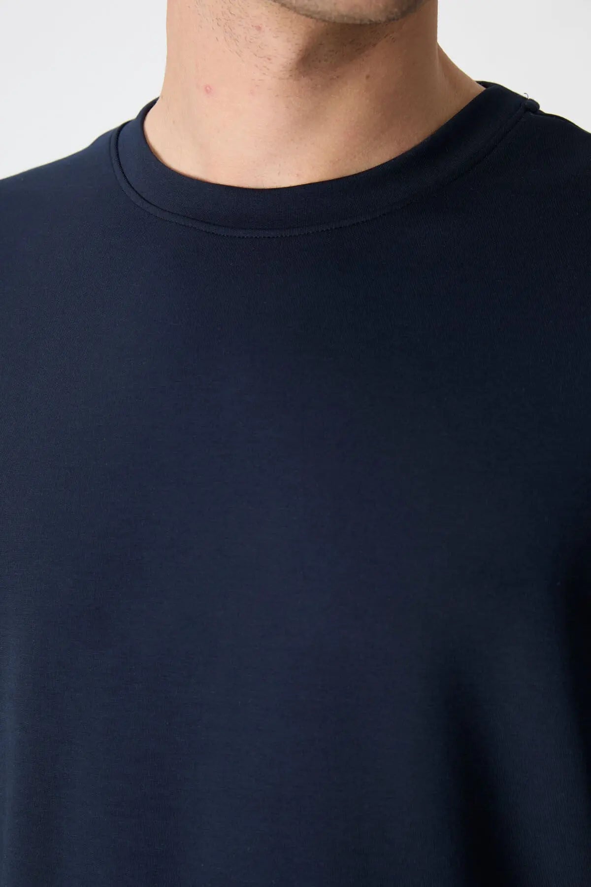 basic o yaka rahat form erkek sweatshirt - 88053 - Justyol