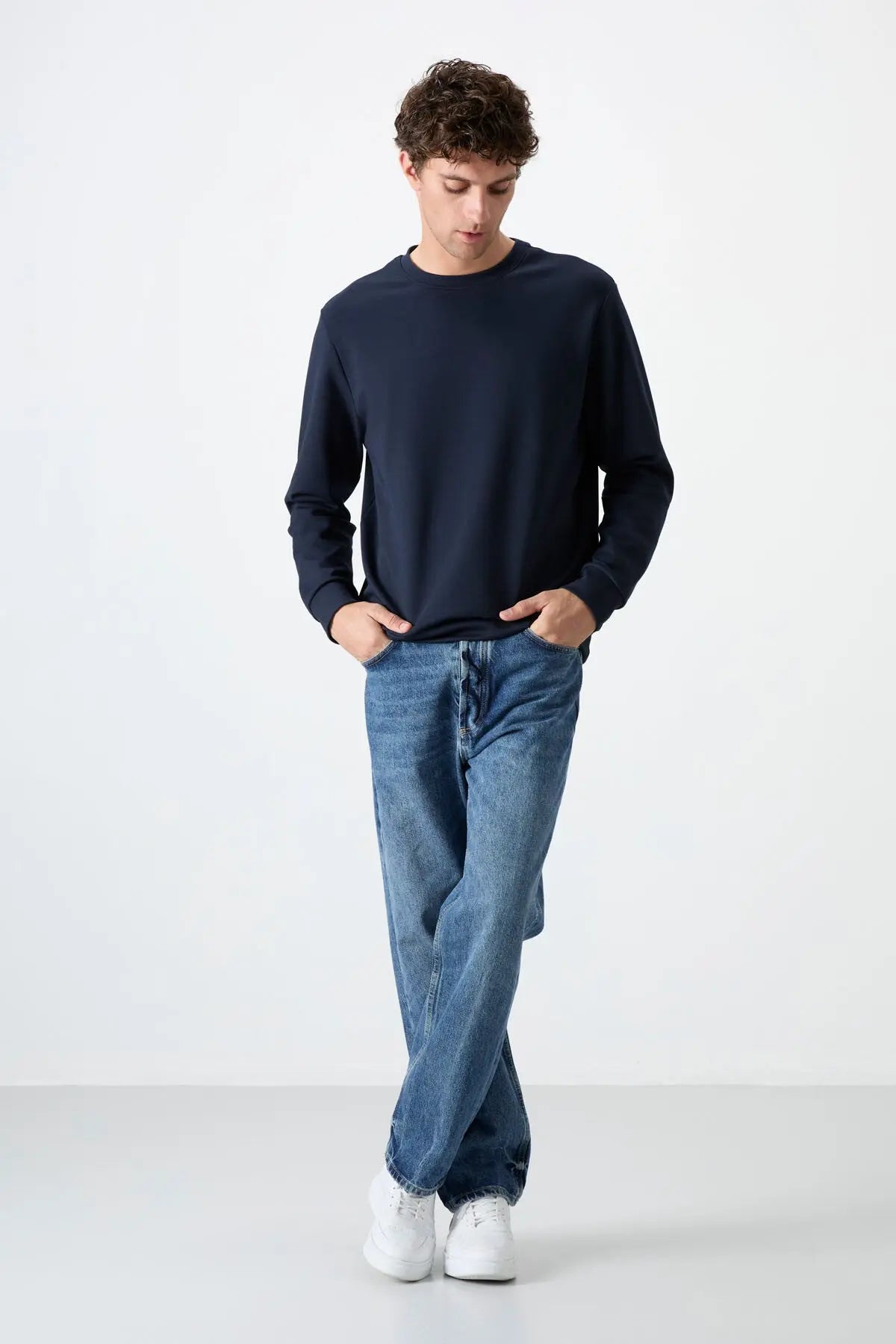 basic o yaka rahat form erkek sweatshirt - 88053 - Justyol