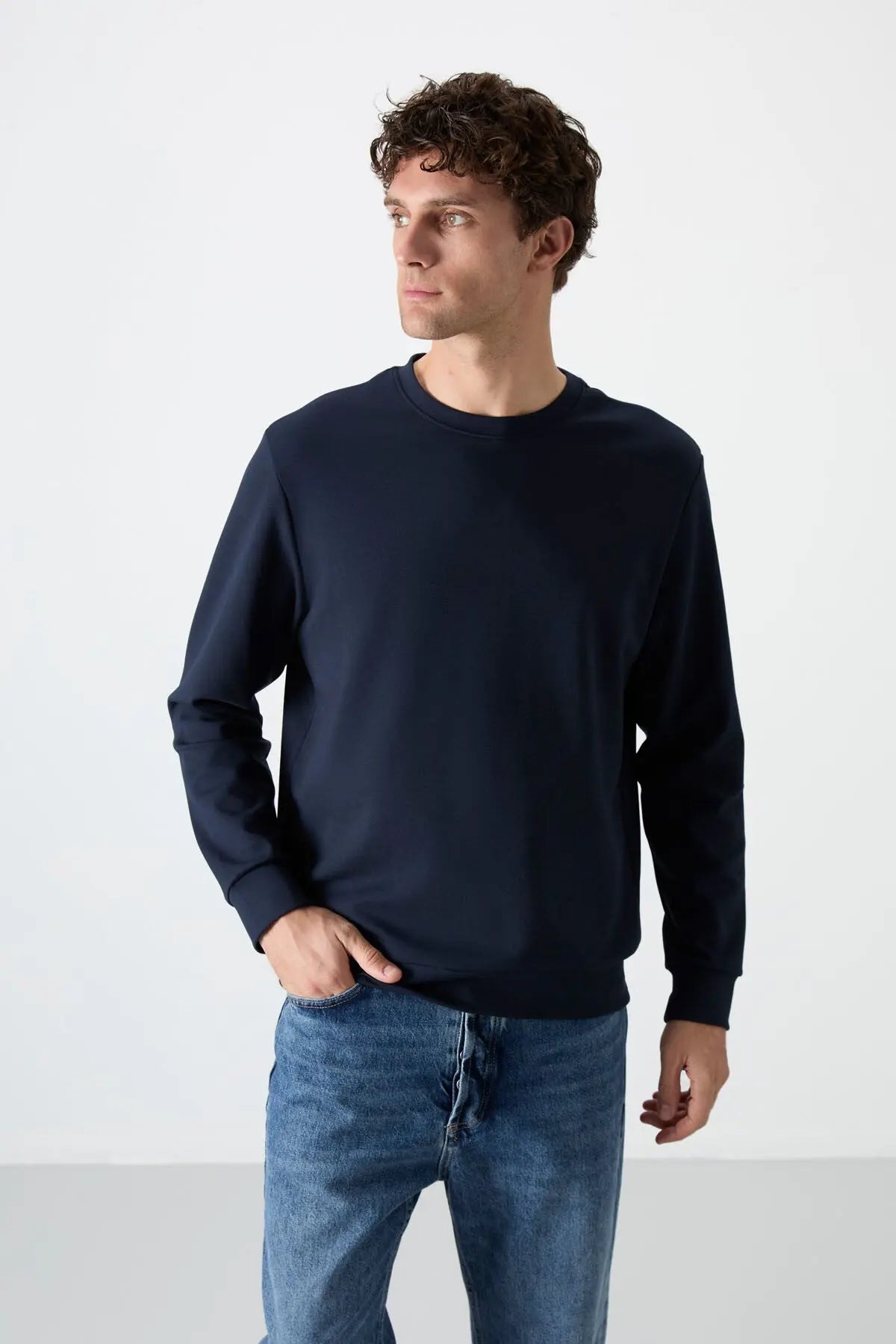 basic o yaka rahat form erkek sweatshirt - 88053 - Justyol