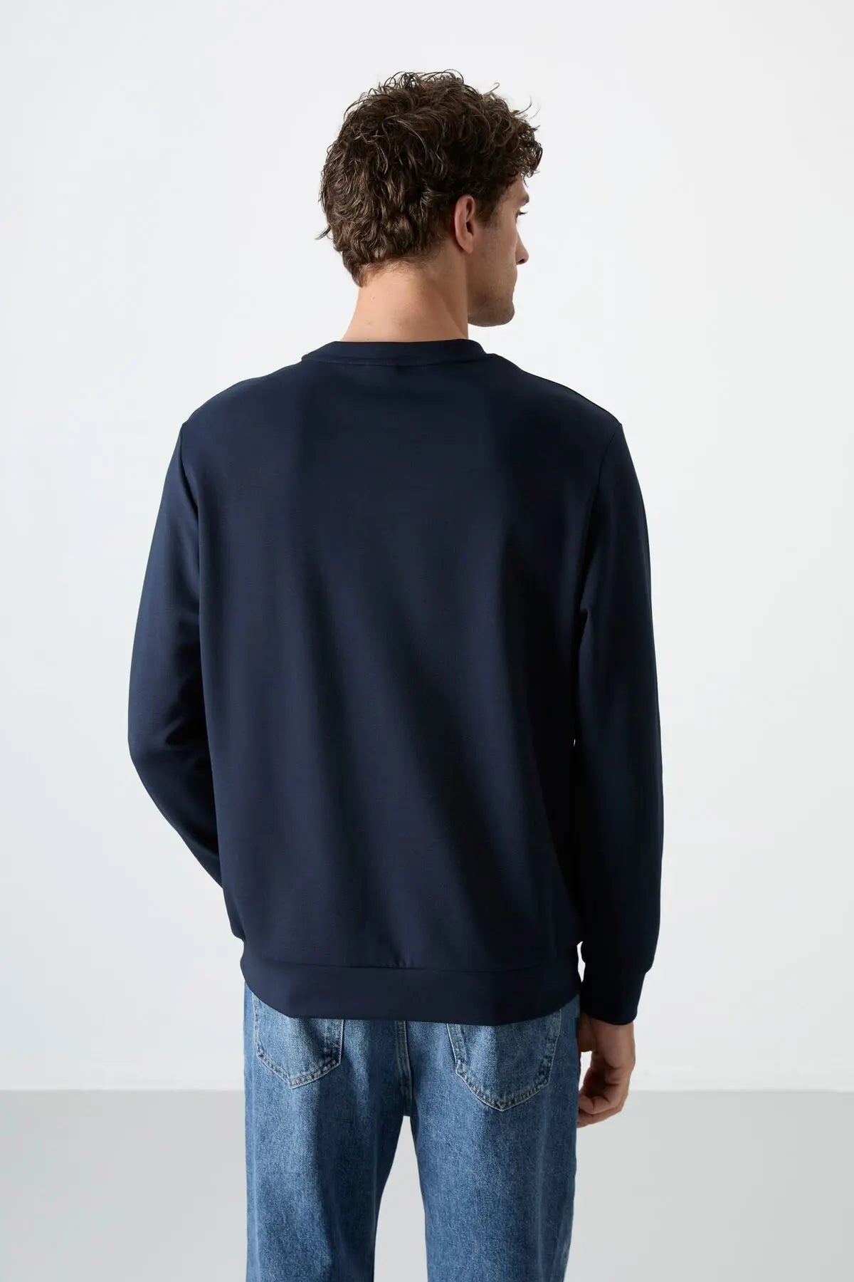 basic o yaka rahat form erkek sweatshirt - 88053 - Justyol