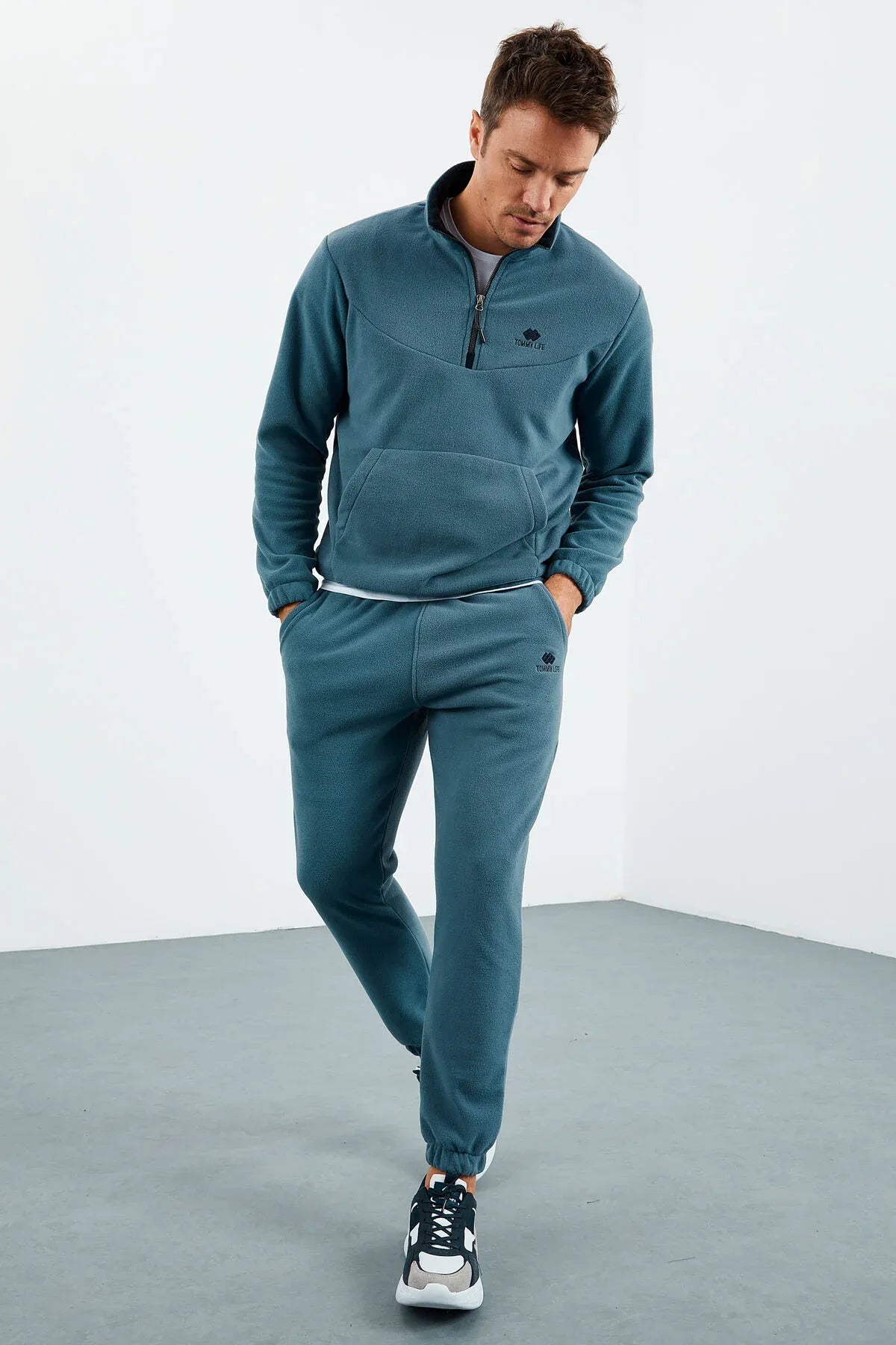Ensemble de survêtement pour homme en polaire à demi-fermeture éclair, col montant et bas de pantalon élastiqués - 85159 - Justyol