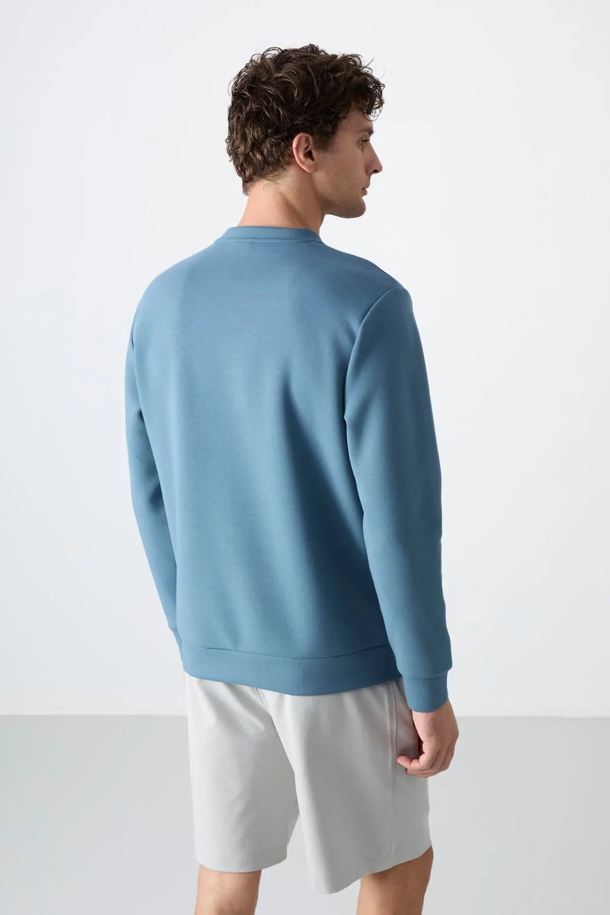 basic o yaka rahat form erkek sweatshirt - 88053 - Justyol