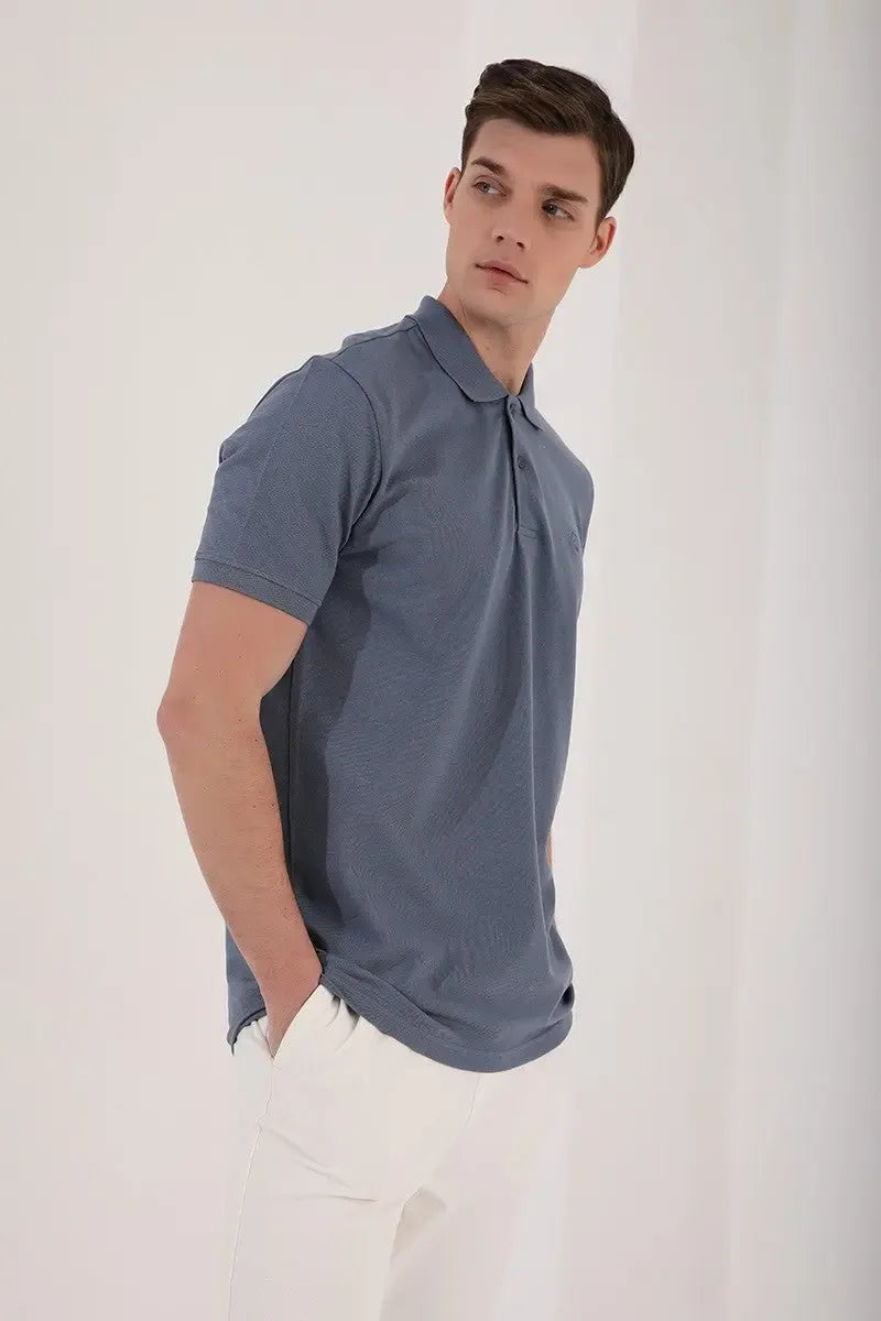 Polo homme en maille avec logo col polo coupe standard- 87748 - Justyol