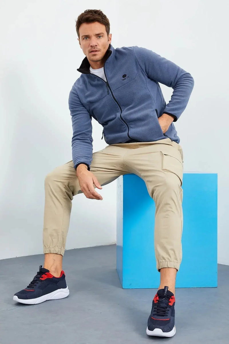 Sweatshirt pour homme en polaire à col montant et fermeture éclair, coupe standard avec broderie - 87992