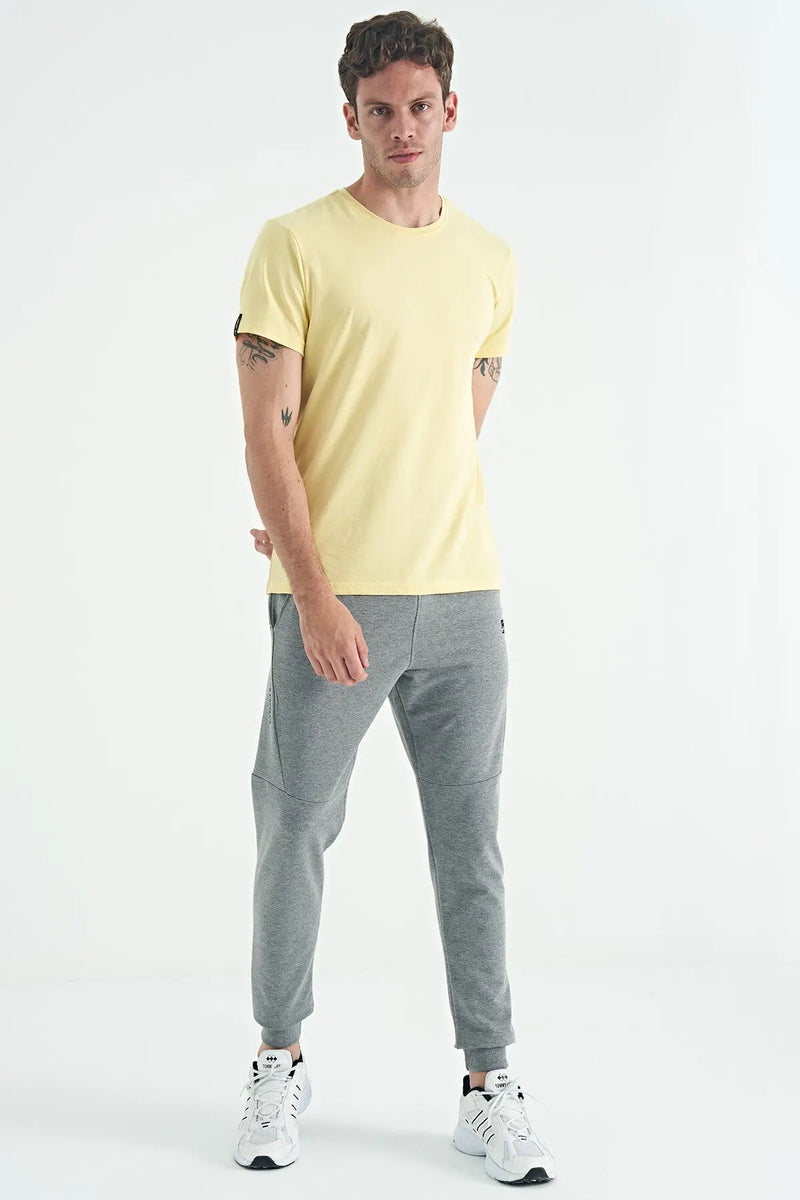 T-shirt pour homme à col rond, coupe standard, modèle basique - 88245