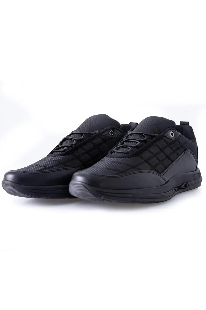 Baskets Sportives à Lacets pour Homme - Détails en Cuir Synthétique, Modèle Matelassé