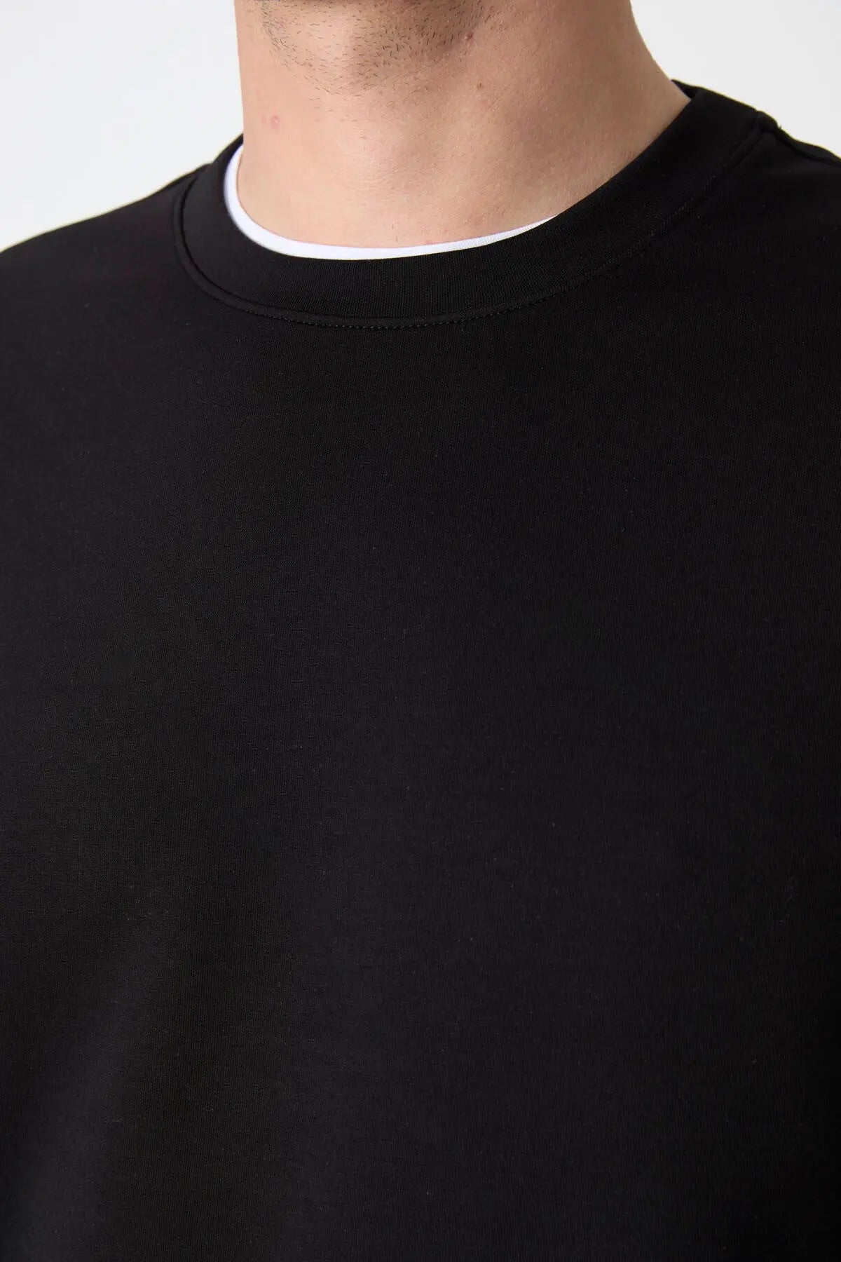 basic o yaka rahat form erkek sweatshirt - 88053 - Justyol
