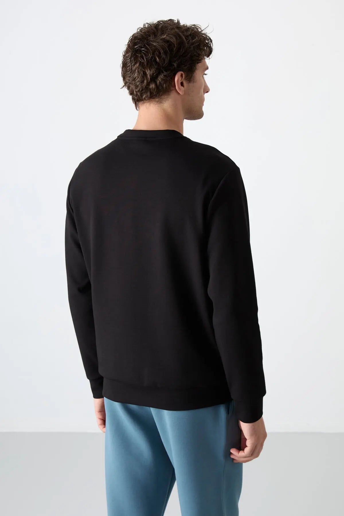 basic o yaka rahat form erkek sweatshirt - 88053 - Justyol