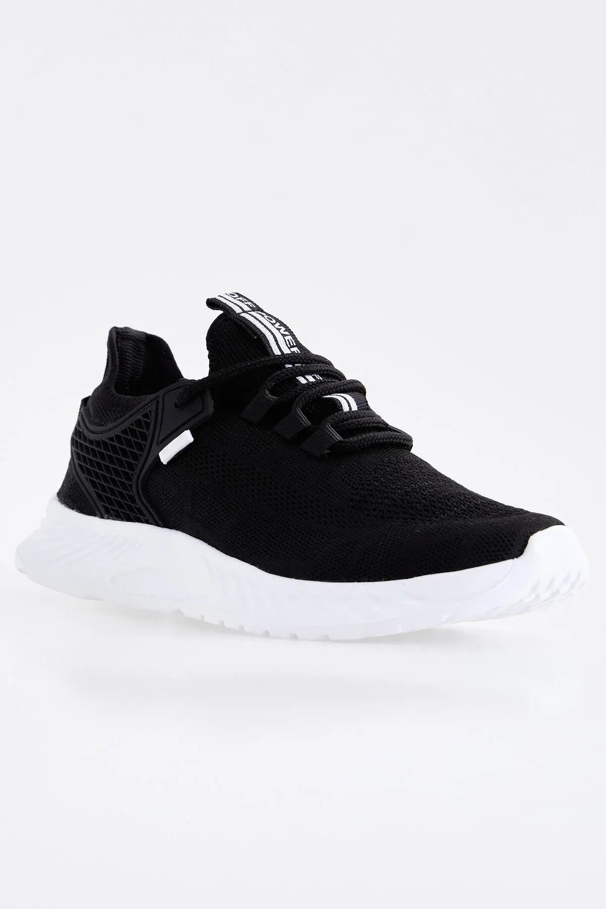 baskets sport homme semelle haute avec lacets et texte - 89100 - Justyol