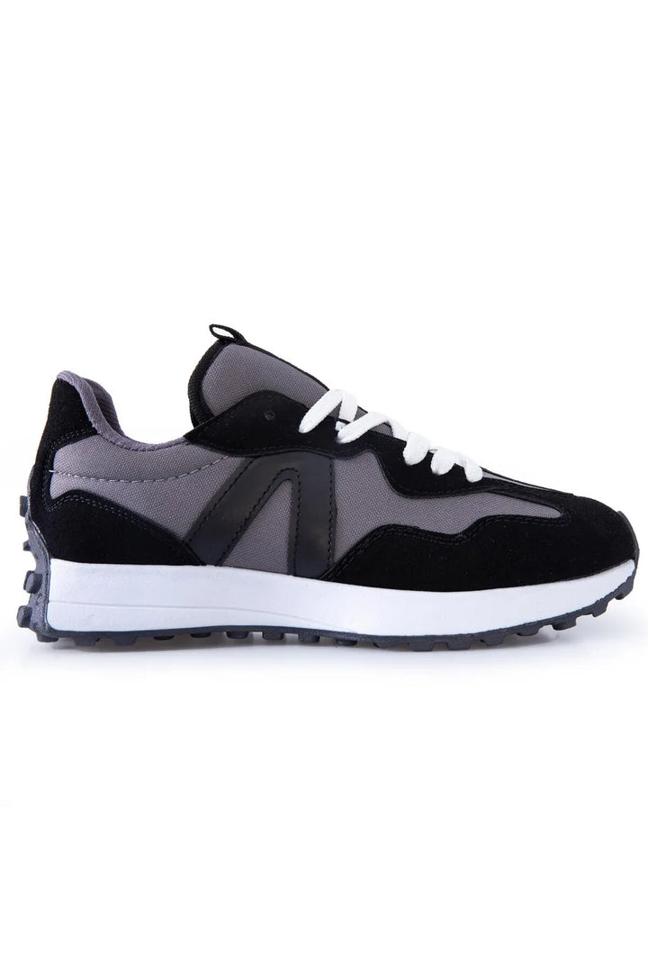 <tc>حذاء رجالي رياضي بأربطة بنعل ابيض مرتفع - 89095</tc>