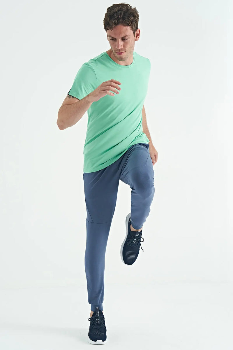 T-shirt pour homme à col rond, coupe standard, modèle basique - 88245